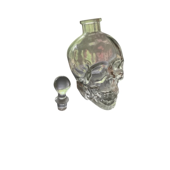 Crystal Head Vodka Glass Skull Bottle – 750ml – Dan Aykroyd - Picture 5 of 7